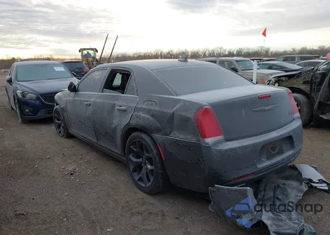 2021 Chrysler 300 300S из США, поврежденный, VIN 2C3CCABG4MH529428
